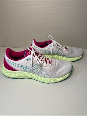 ASICS Women's Size 12   Running Shoes Gel Excite 8 , Amplifoam